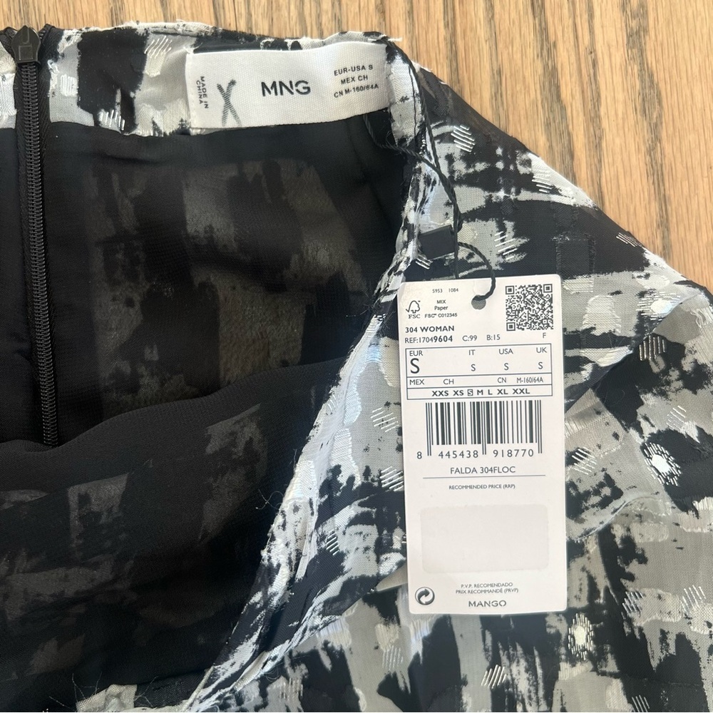 NWT Mango MNG Women’s Falda Floc Black and White Printed Midi Skirt Size Small - Picture 14 of 15